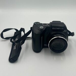 Olympus SP-500UZ Digital Camera 6.0MP 10x Optical Zoom Black Cracked Screen